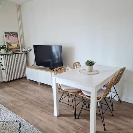 Appartement Cosy A 5 Min Des Plages Hyères Kültér fotó